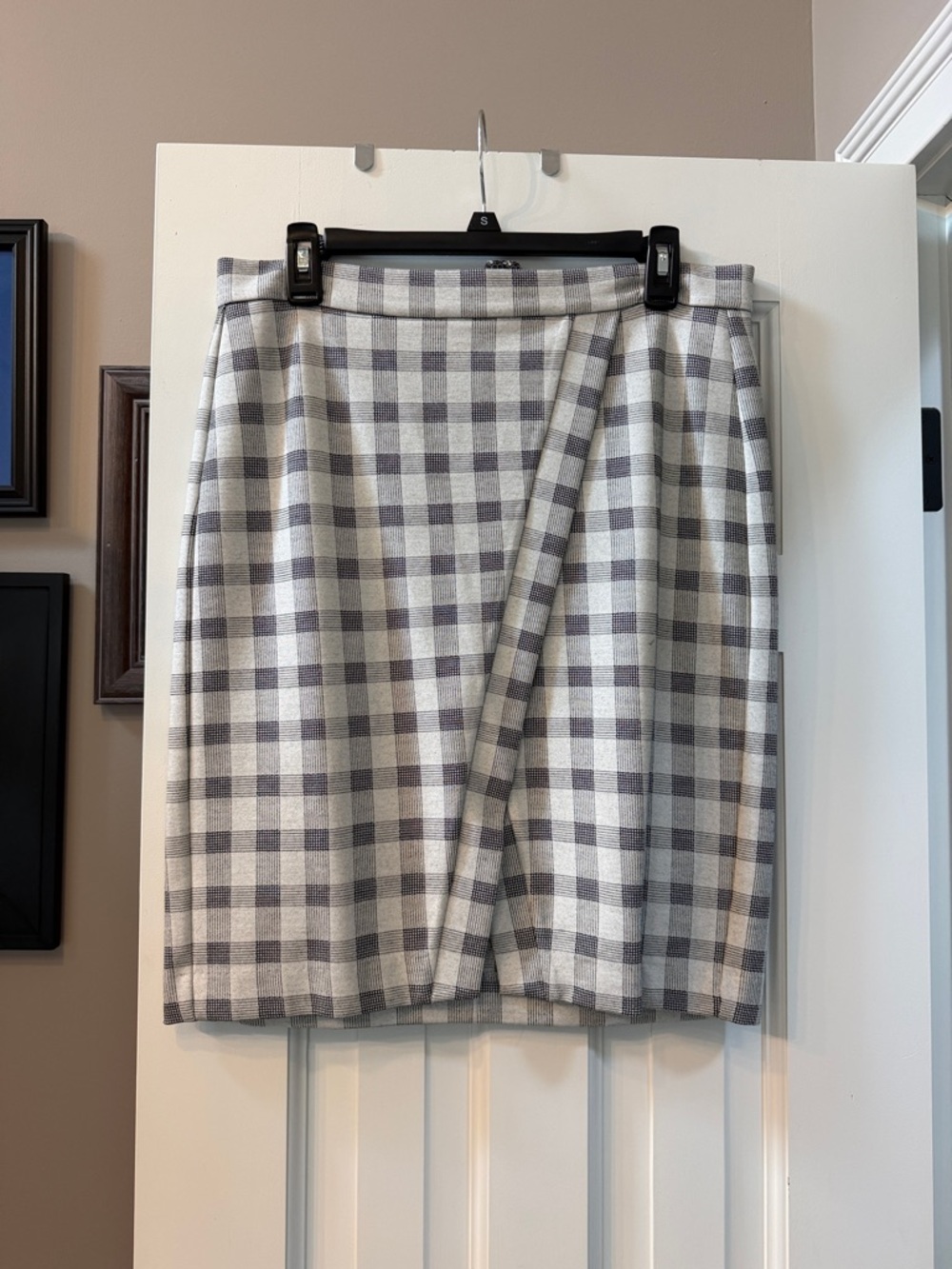 CAbi Gray and White Plaid Mini Skirt